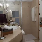 The Famous Appartement